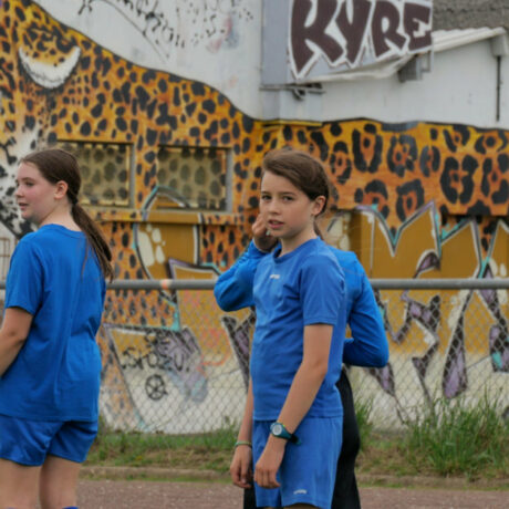 L’équipe de football U13 féminine se mobilise pour recruter ses dernières joueuses